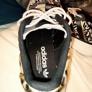 Women Adidas shoes
